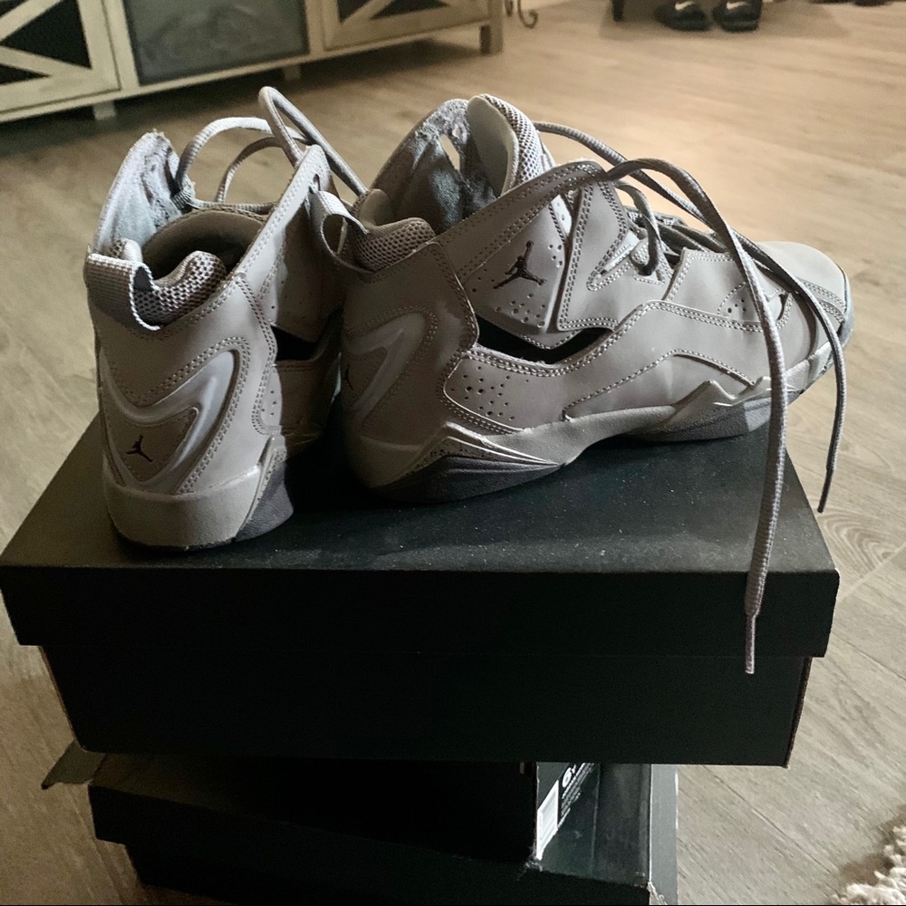 Jordan True Flight
